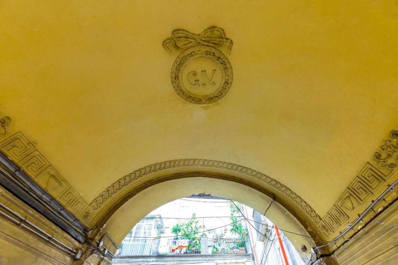 נאפולי Apartment With Balcony In Palazzo Diaz By Wonderful Italy מראה חיצוני תמונה